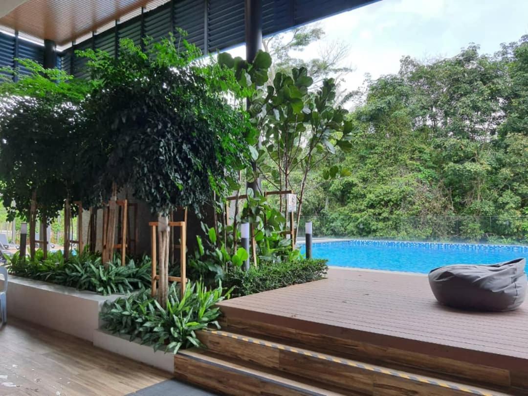 The Clio 2 Residences, Beside Conezion, Beside Ioi City Mall, Opposite Serdang Hospital, Beside Uniteen And Upm, ปุตราจายา ภายนอก รูปภาพ