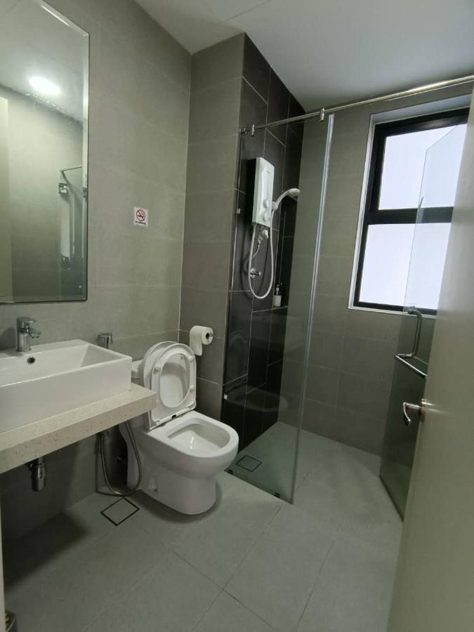 The Clio 2 Residences, Beside Conezion, Beside Ioi City Mall, Opposite Serdang Hospital, Beside Uniteen And Upm, ปุตราจายา ภายนอก รูปภาพ