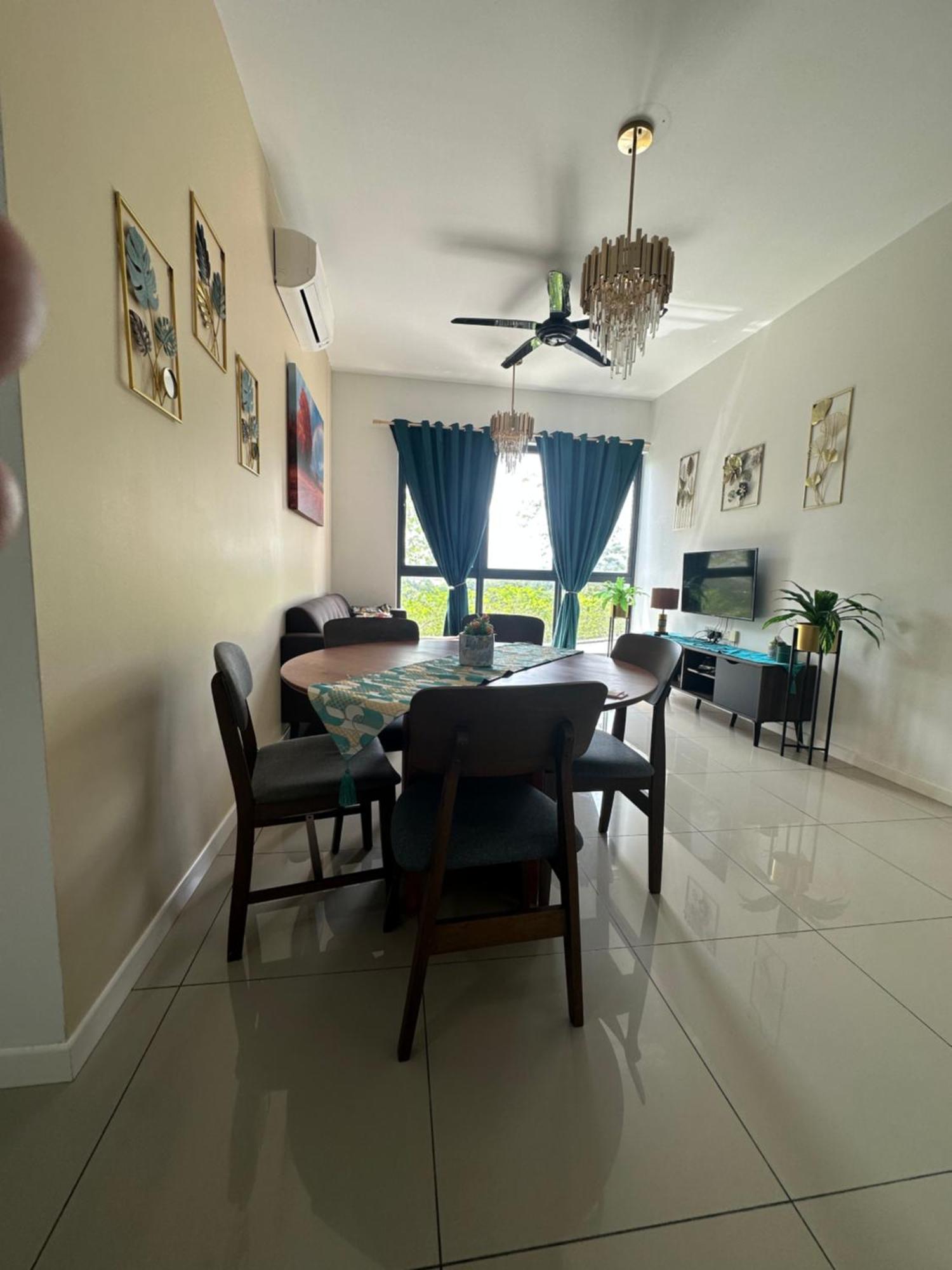 The Clio 2 Residences, Beside Conezion, Beside Ioi City Mall, Opposite Serdang Hospital, Beside Uniteen And Upm, ปุตราจายา ภายนอก รูปภาพ